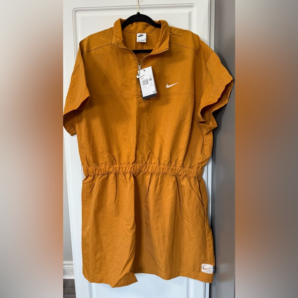 NEW! NIKE WOMENS SPORTSWEAR SWOOSH WOVEN DRESS 1/4 ZIP